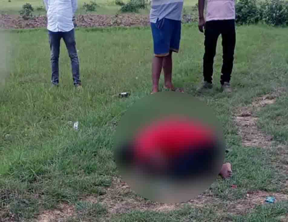गढ़वा में युवक की गोली मारकर हत्या,घटनास्थल से पुलिस को मिले तीन खोखा और एक कारतूस