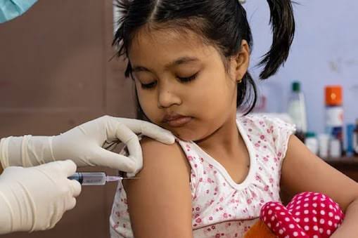 बड़ी खबर:भारत में 2 से 18 साल के बच्चों को भी लगेगी कोरोना वैक्सीन, DCGI ने दी मंजूरी